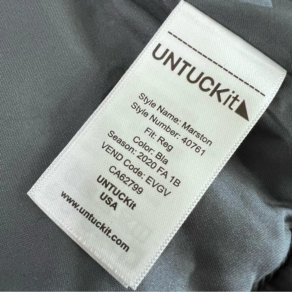 UNTUCKIT Quilted Puffer Jacket Men’s XL Black Broken Zipper Lightweight Marston
